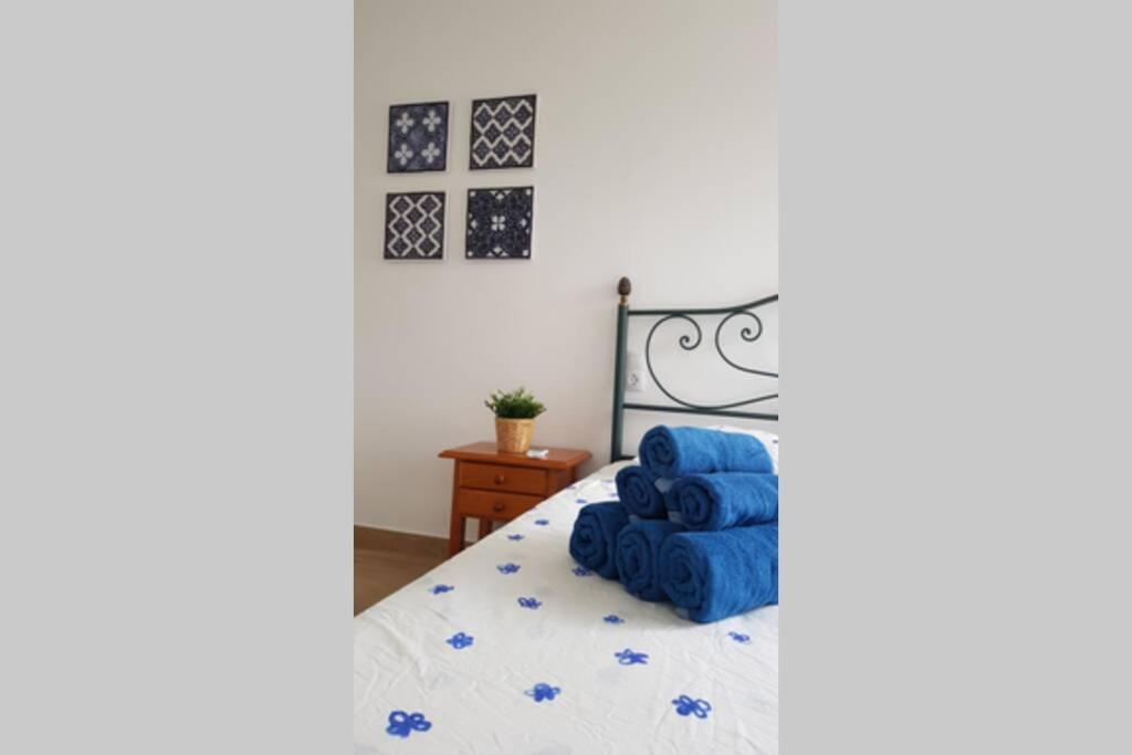 Neu Renoviertes Strandappartment Mit Meerblick Alcoceber Bagian luar foto